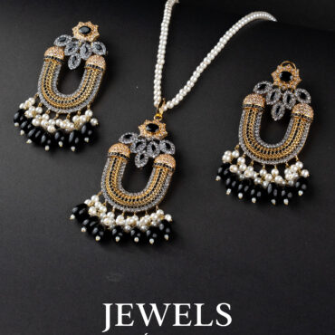 Regal Empress Pearl Necklace Set – Jewels by Élegance
